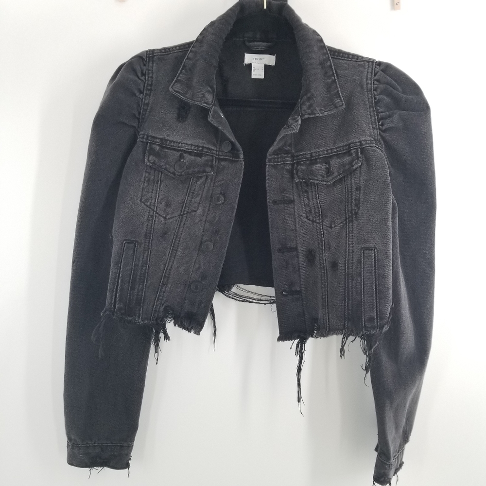 Forever 21 Distressed raw hem denim jacket black S